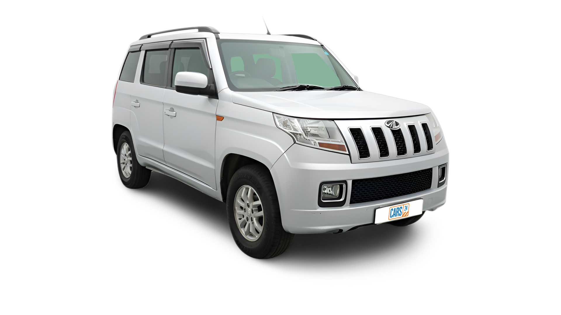 Mahindra TUV300-img